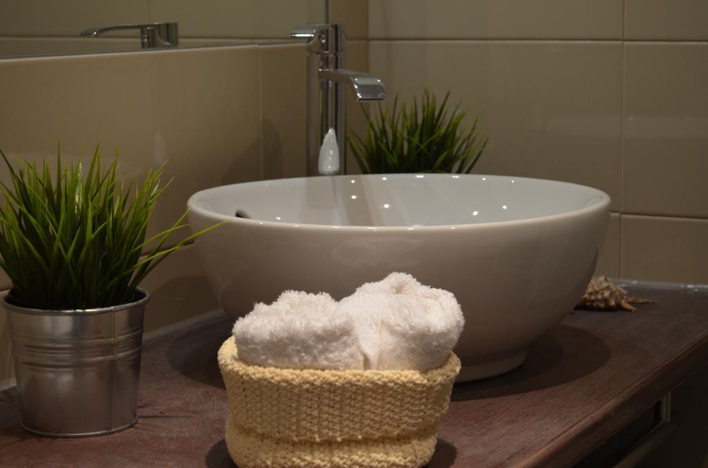 Farmers Market Vila Apartment Cascais Room photo
